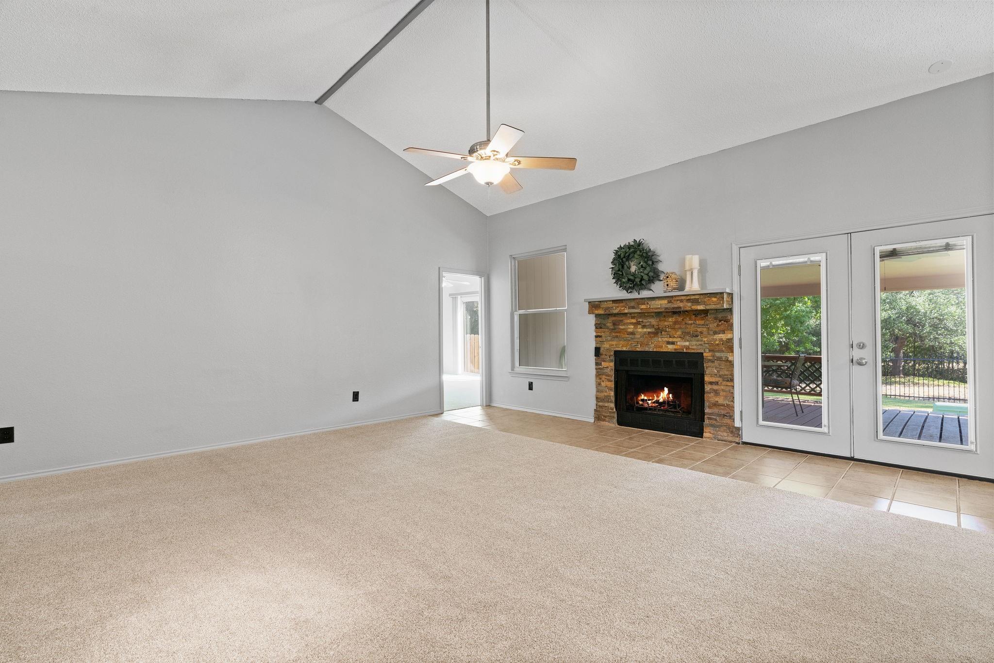 14715 Great Willow Dr Property Photo 23