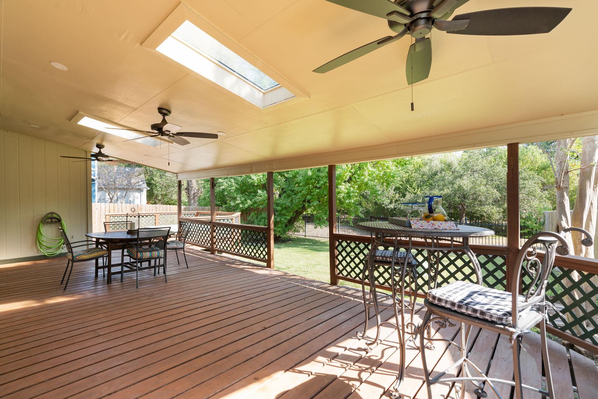 14715 Great Willow Dr Property Photo 24