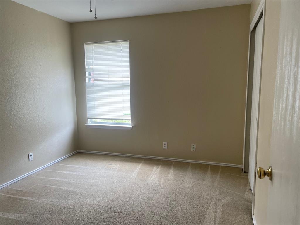 223 Nicole Way Property Photo 16