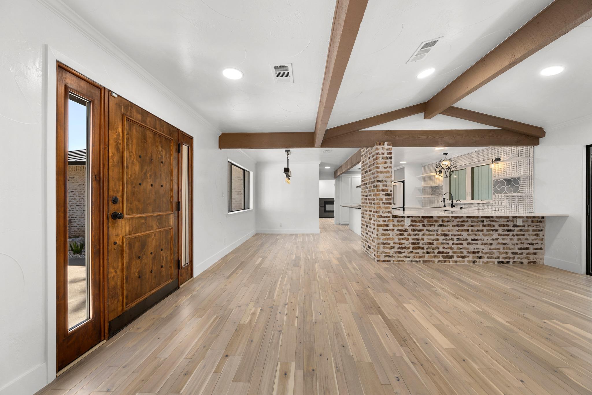 101 Third Sid None W Property Photo 5