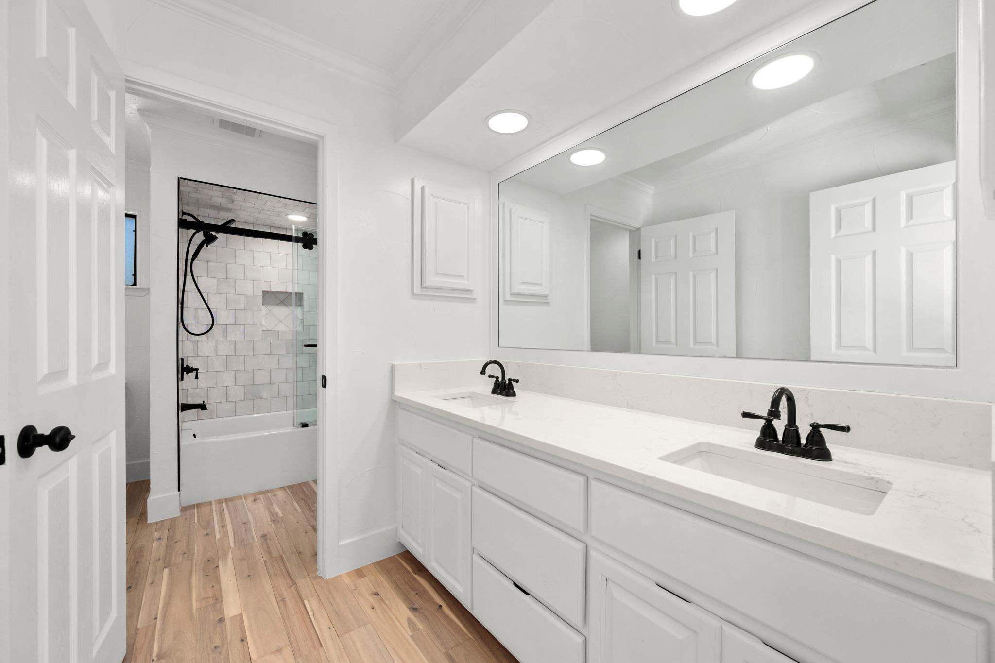 101 Third Sid None W Property Photo 25