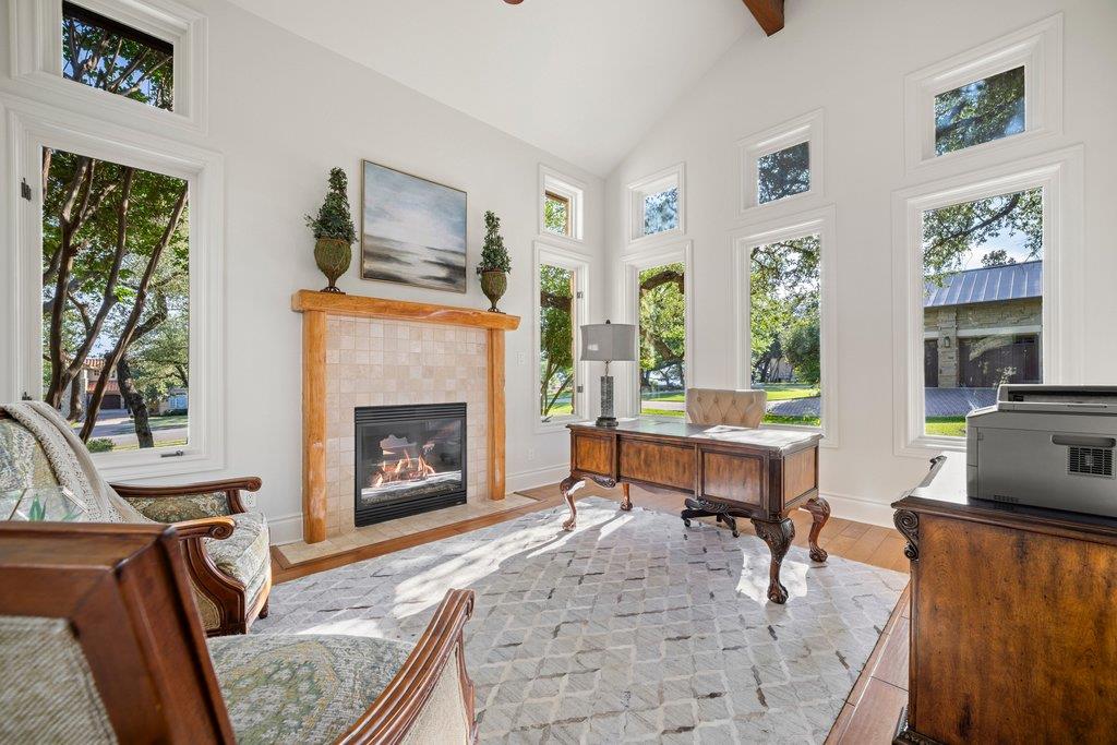 10500 Milky Way Property Photo 4