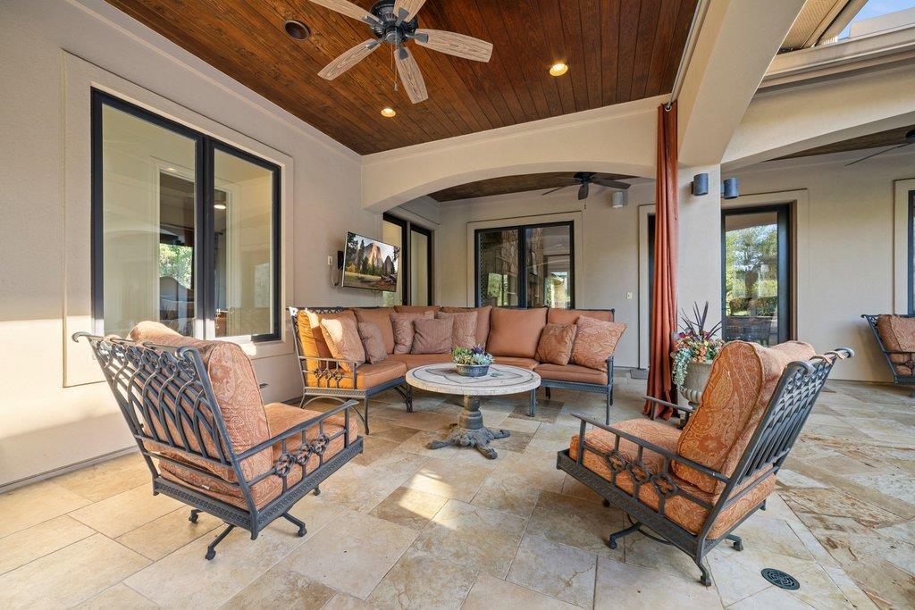 10500 Milky Way Property Photo 20