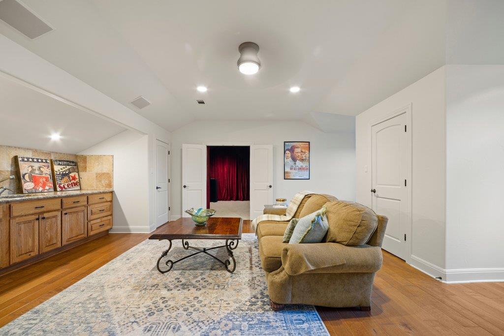 10500 Milky Way Property Photo 31