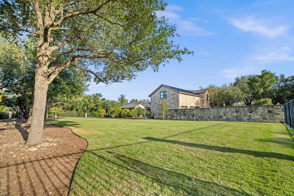 10500 Milky Way Property Photo 34