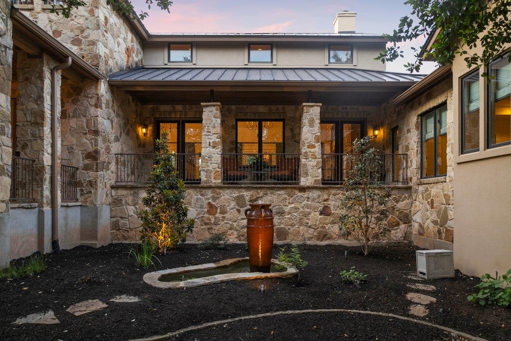 10500 Milky Way Property Photo 35