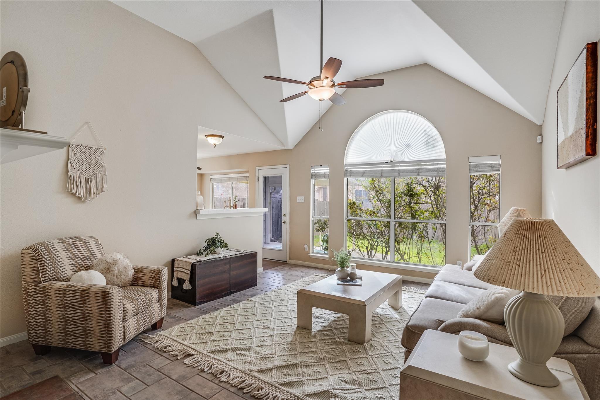 7051 Thistle Hill Way Property Photo 1