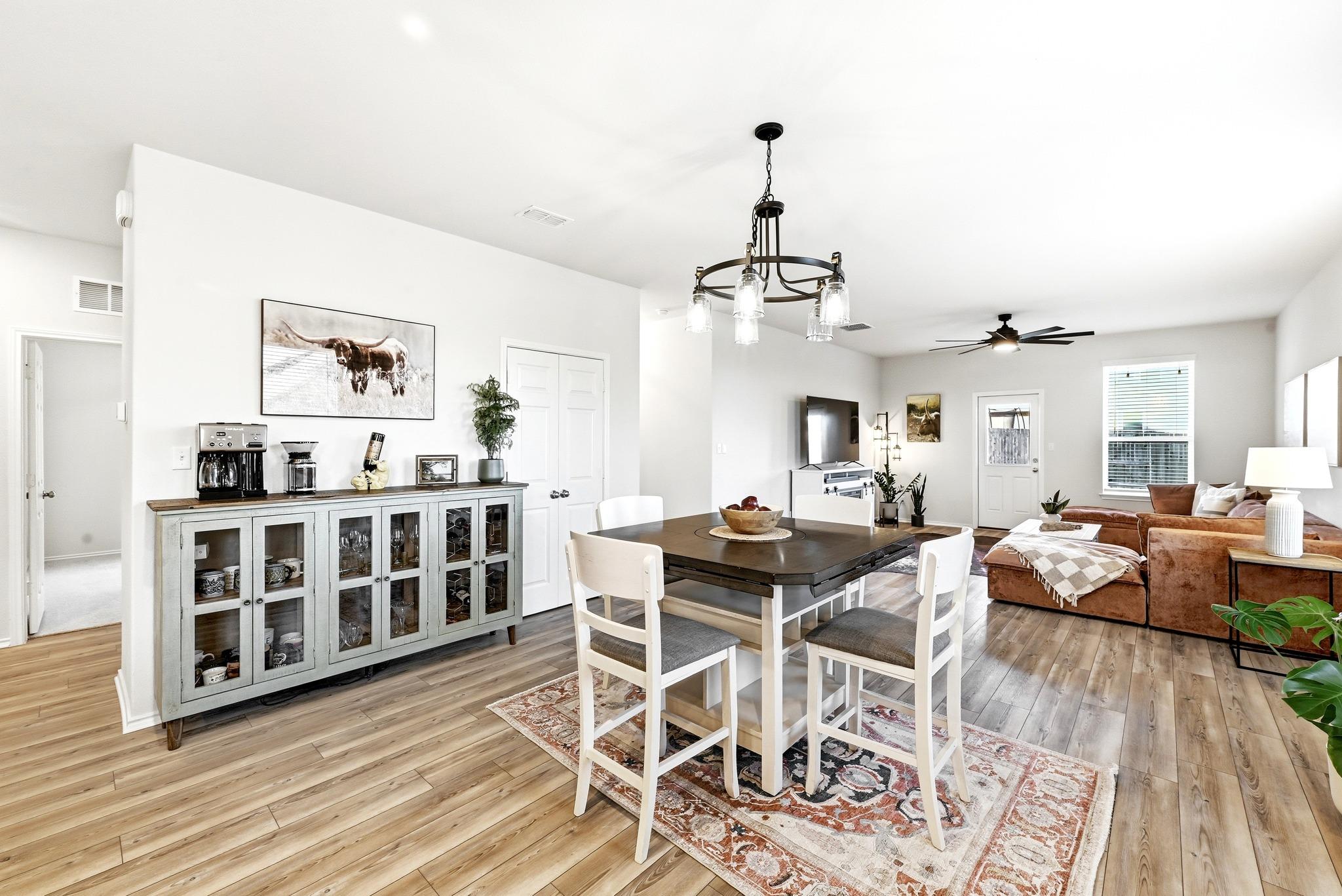 462 Tree Nut Loop Property Photo 4