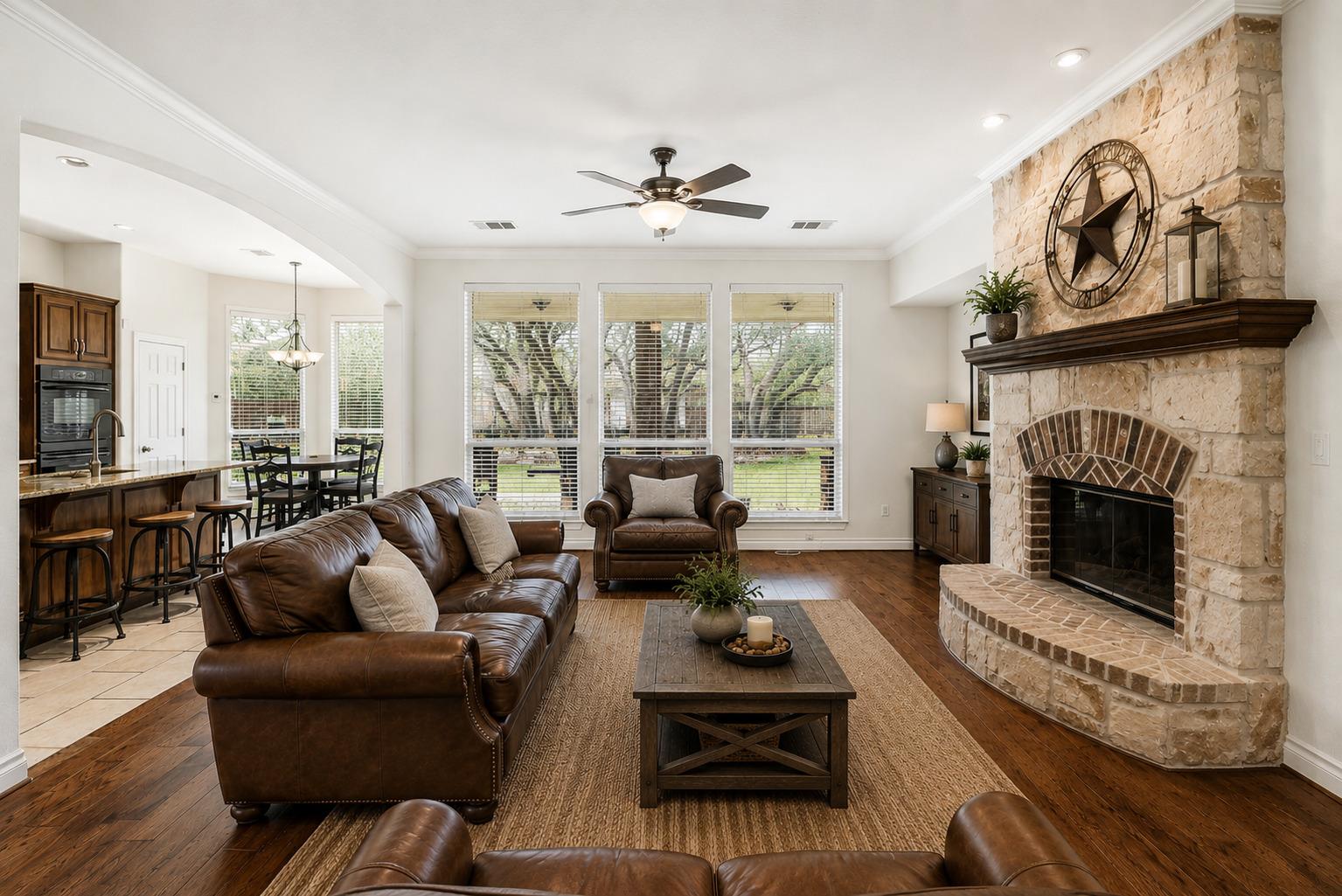 1385 Pine Forest Cir Property Photo 12