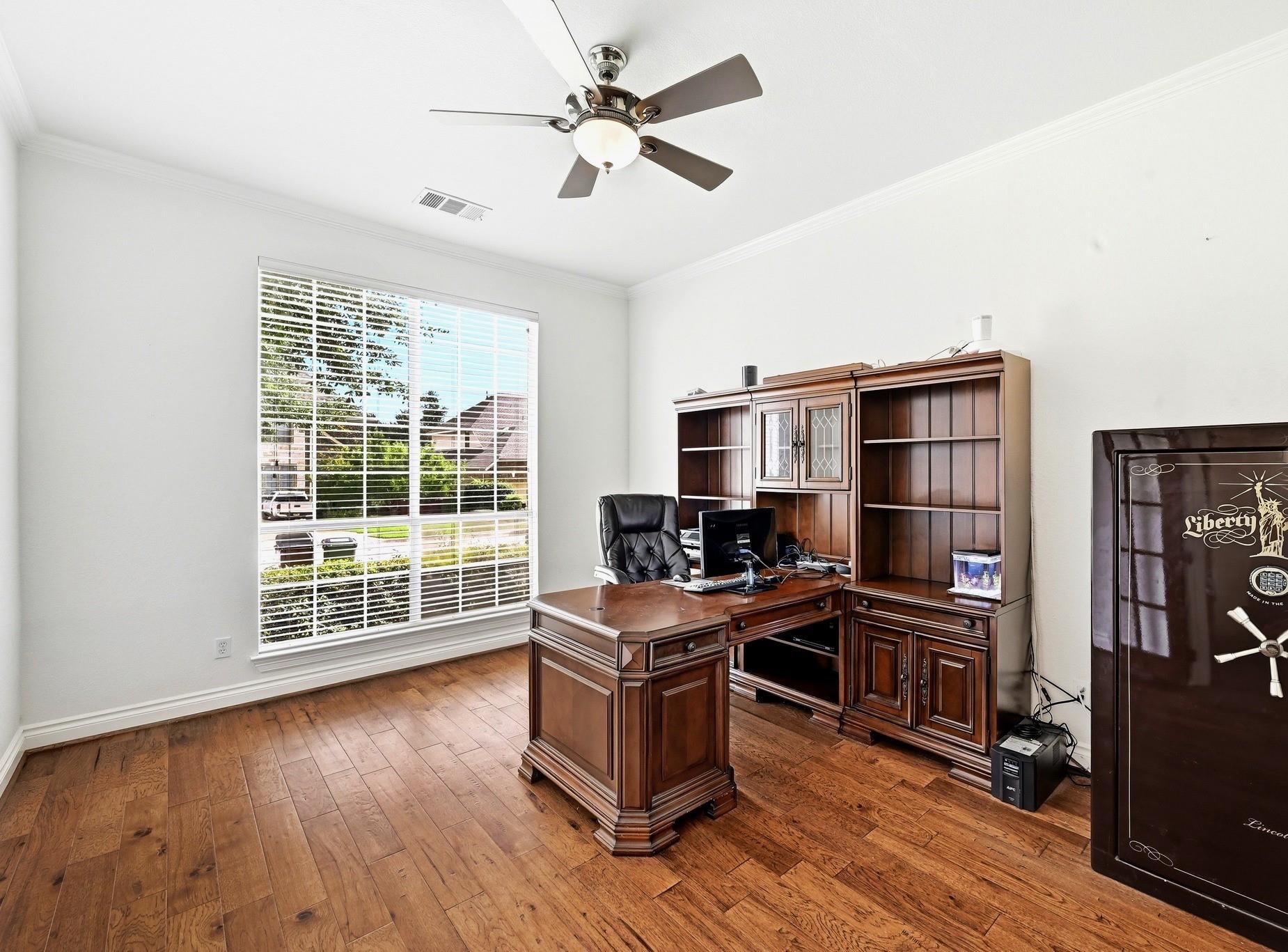 1385 Pine Forest Cir Property Photo 18