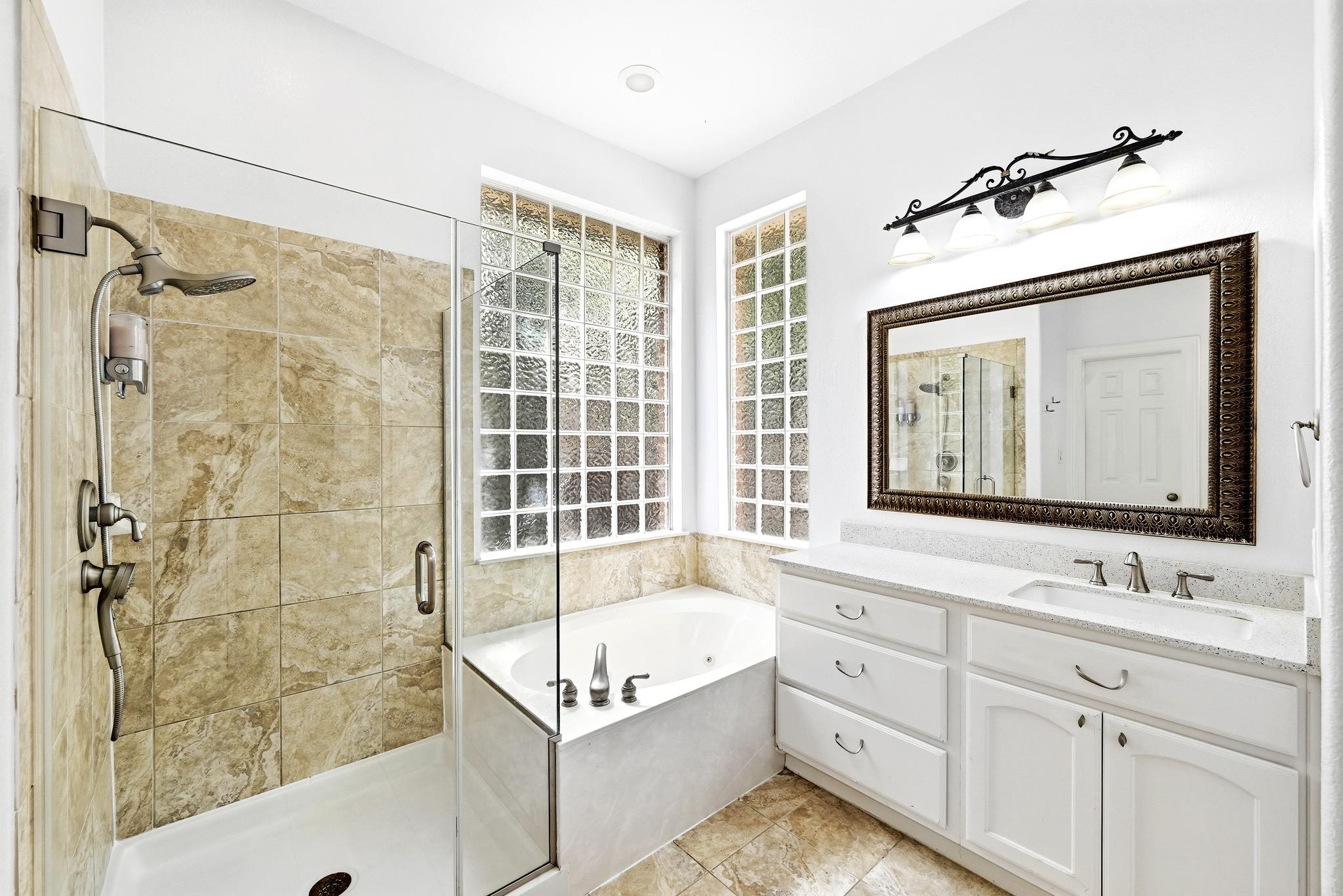 1385 Pine Forest Cir Property Photo 21