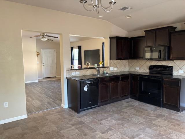 501 San Antonio Riverwalk St Property Photo 7