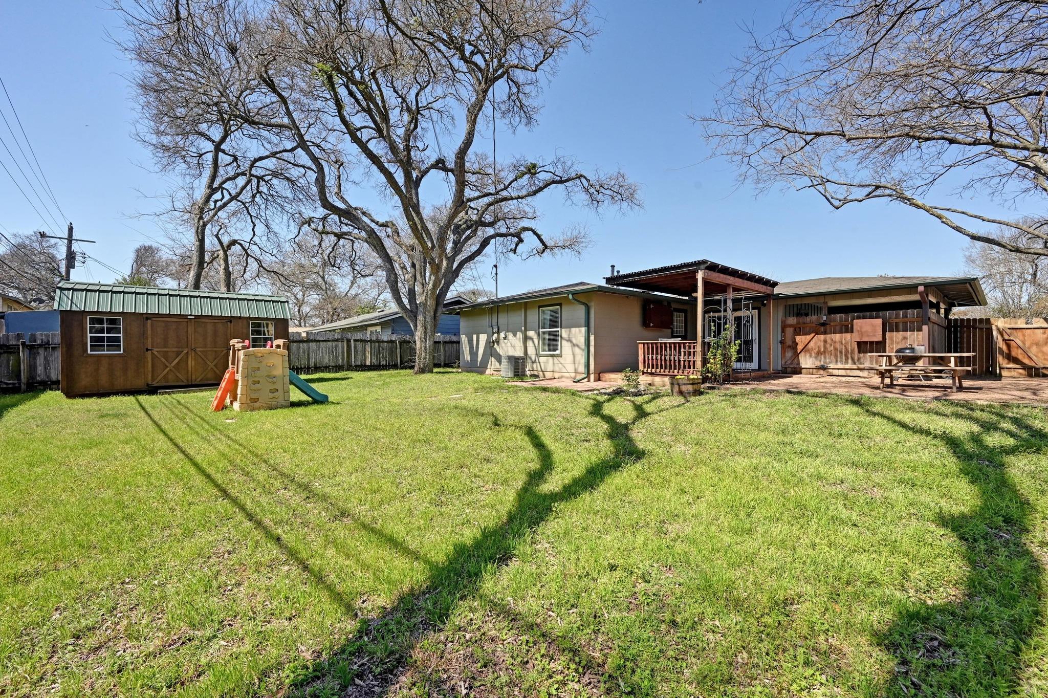 5303 Kings Highway Property Photo 22