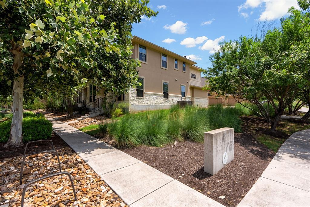 6814 E Riverside Dr #21 Property Photo 29