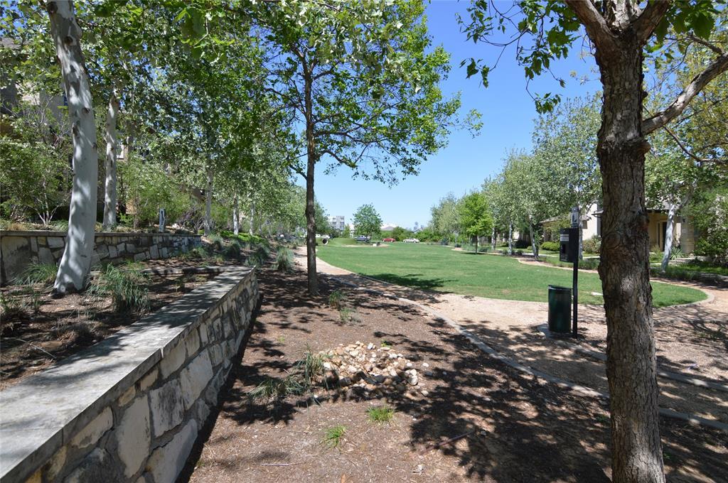 6814 E Riverside Dr #21 Property Photo 31