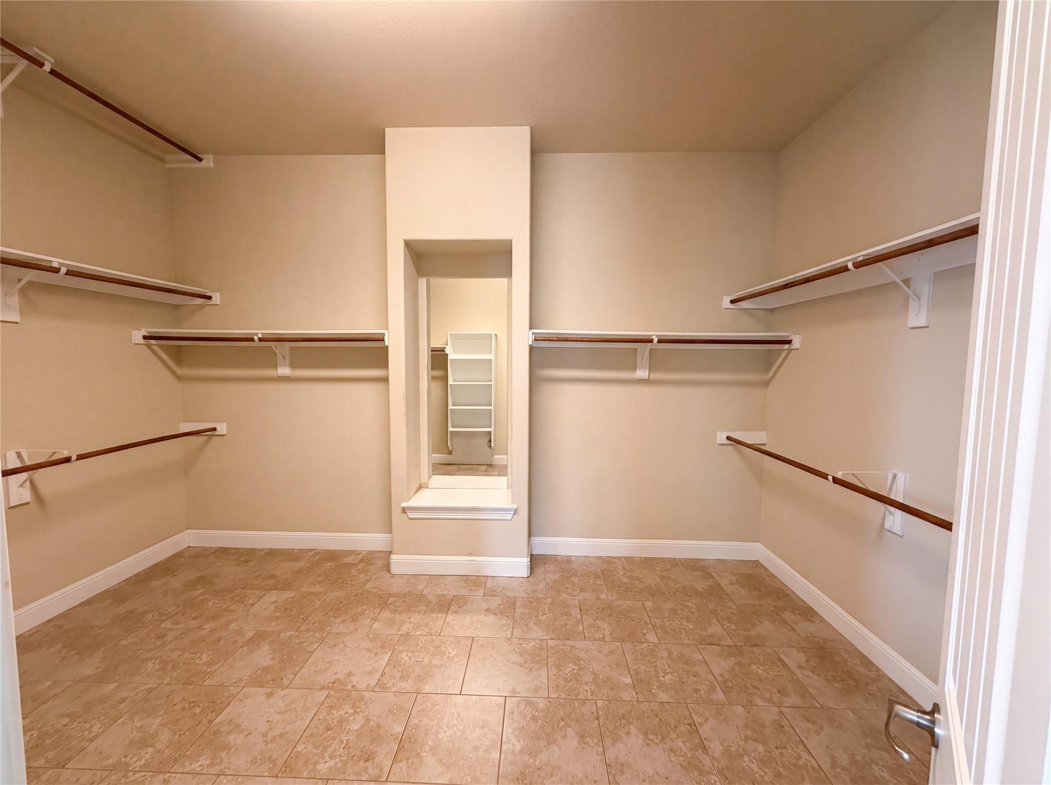 122 Bluehaw Dr Property Photo 17