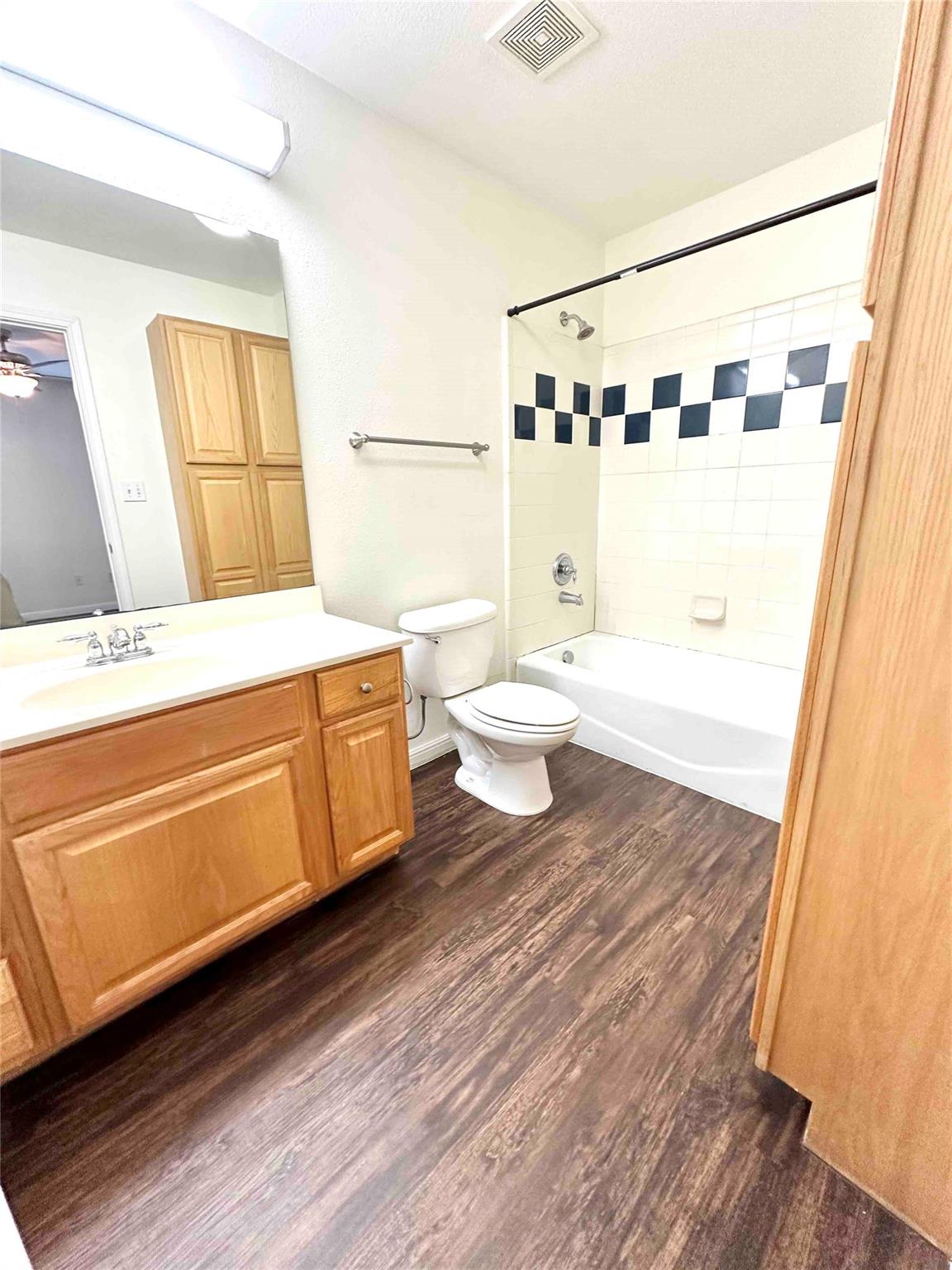 6900 E Riverside Dr #27 Property Photo 12