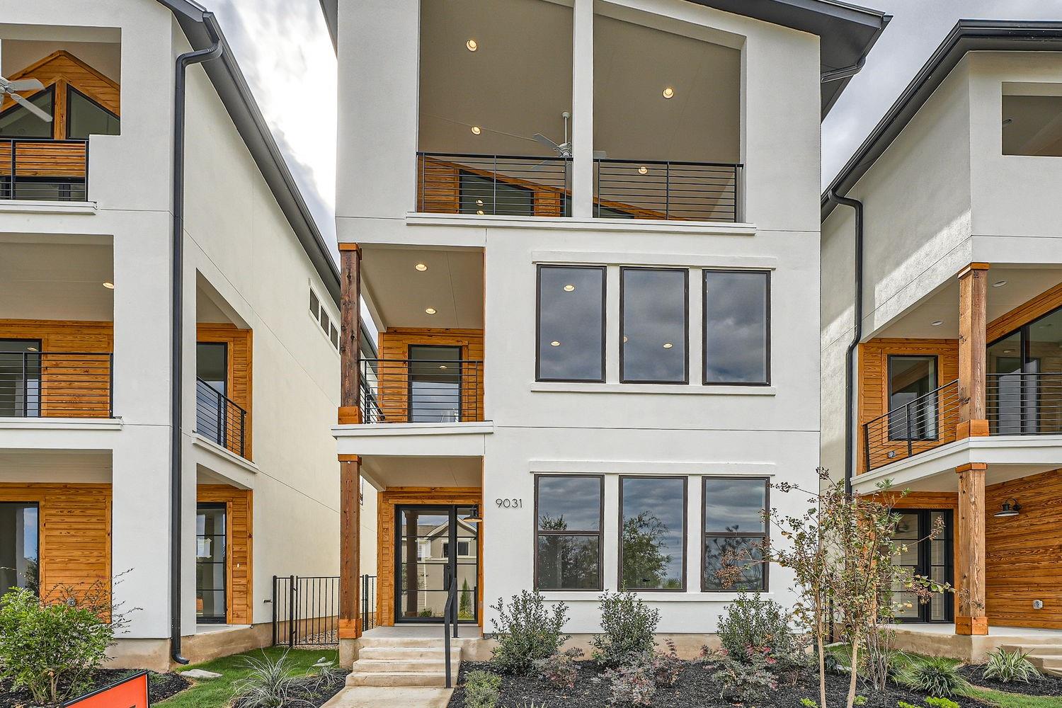 9031 Cattle Baron Path Property Photo 1