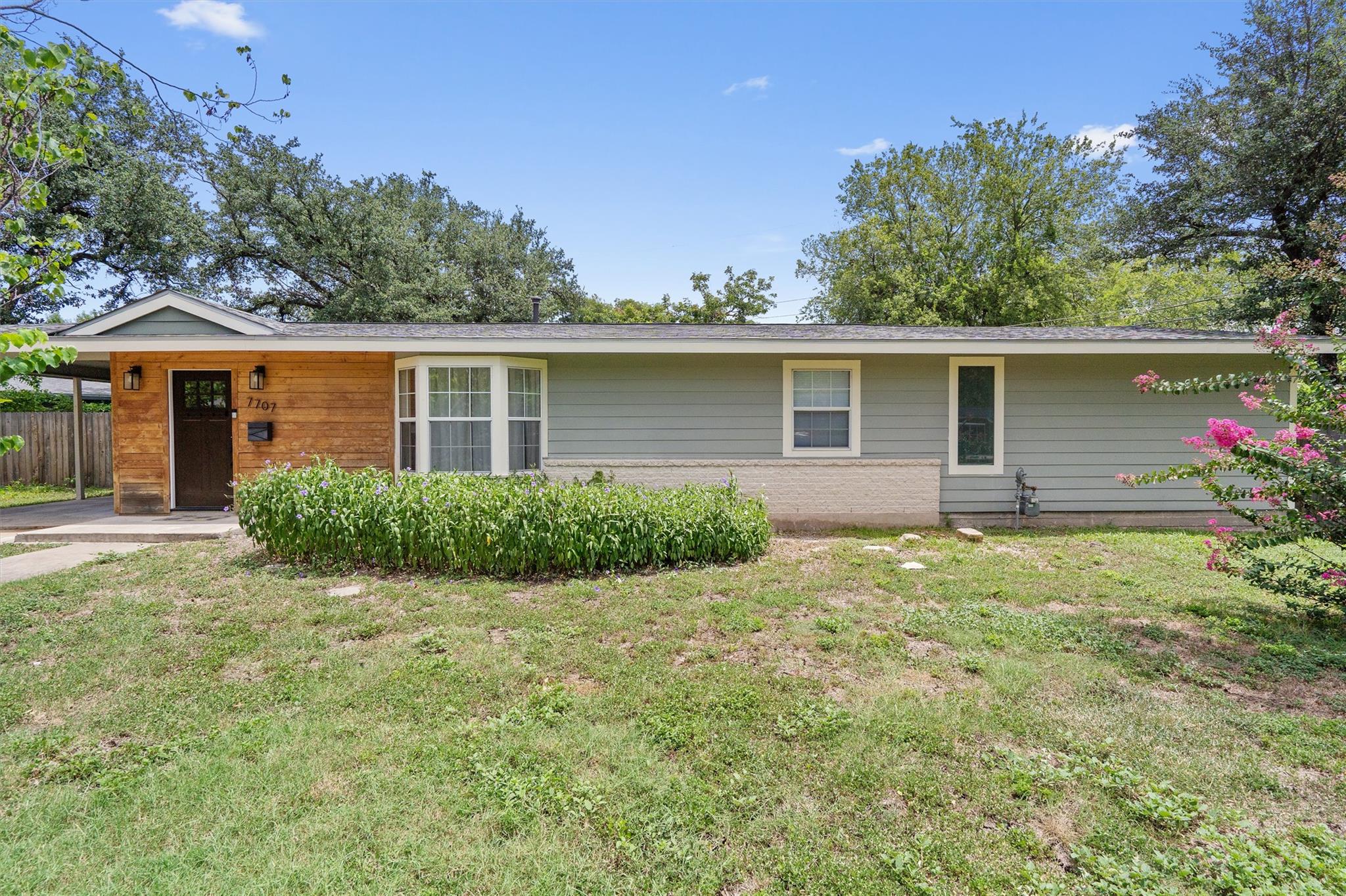 7707 Robalo Rd Property Photo 2