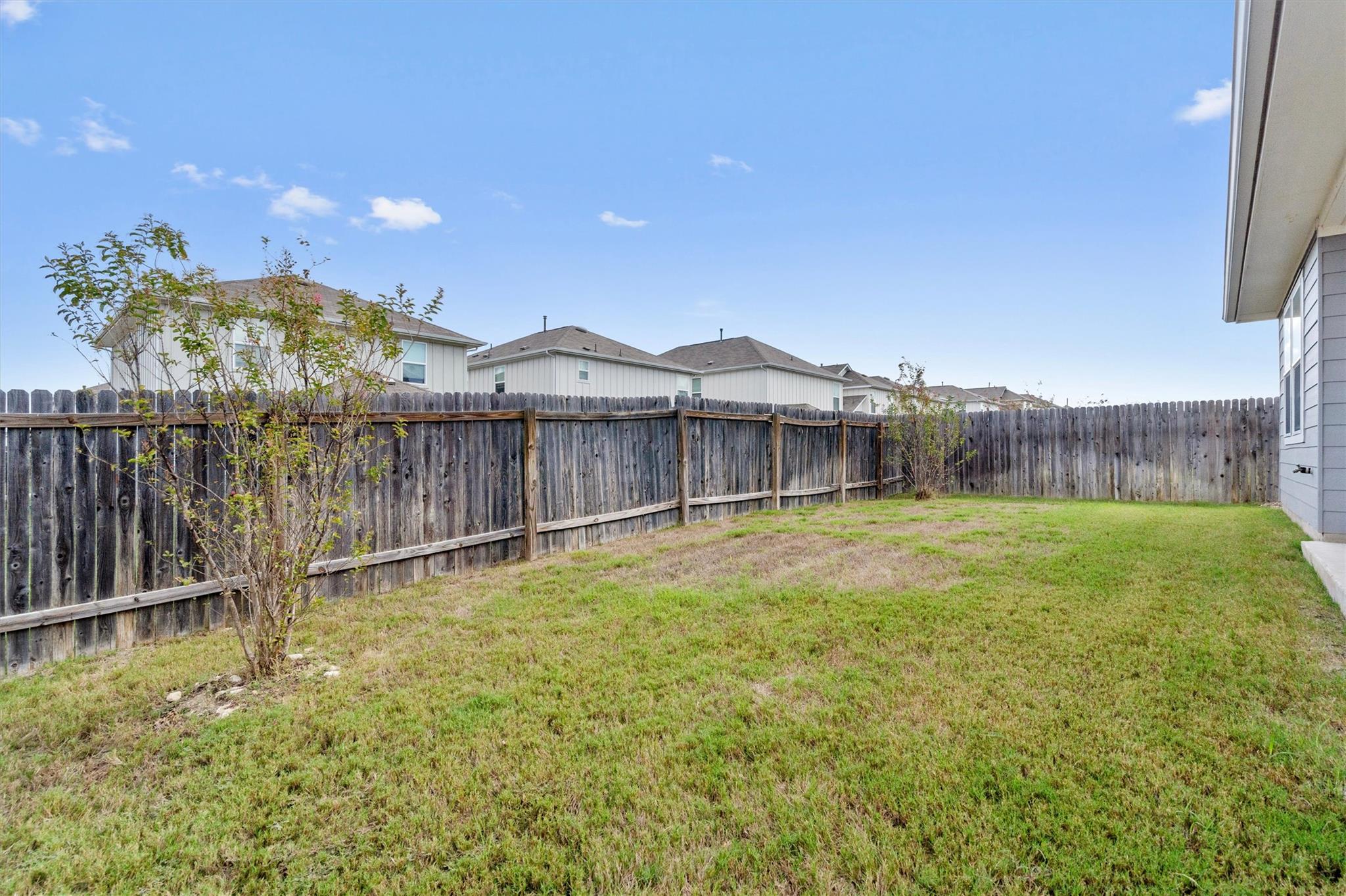 6400 Rafferty Ln Property Photo 25