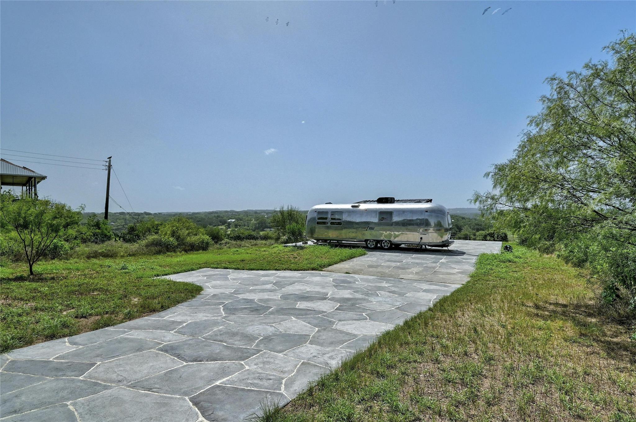 25625 Pedernales Point Dr Property Photo 4