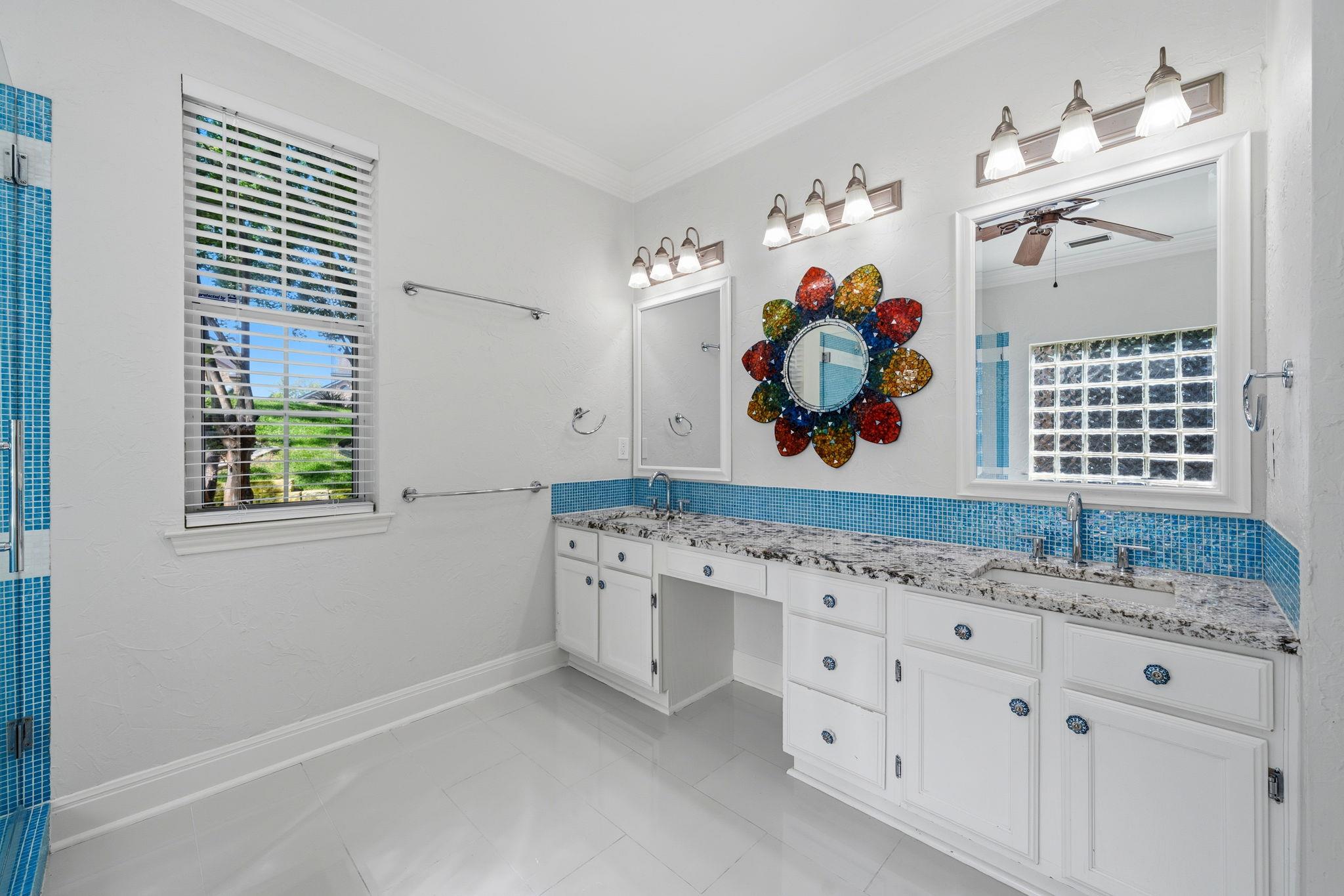 6604 Strutton Cv Property Photo 20