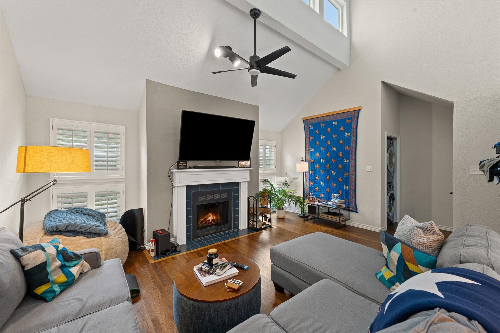 1500 Woodlawn Blvd #304 Property Photo 4