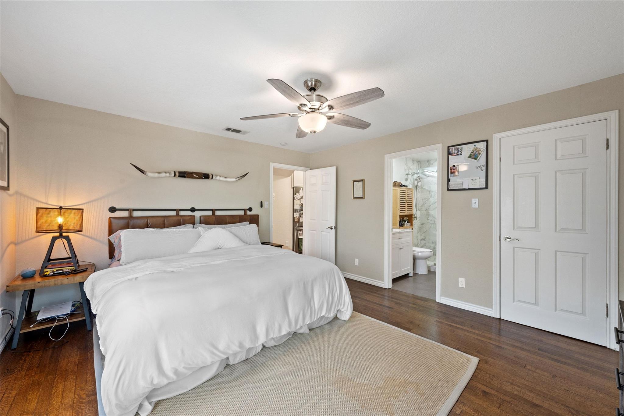 1500 Woodlawn Blvd #304 Property Photo 14