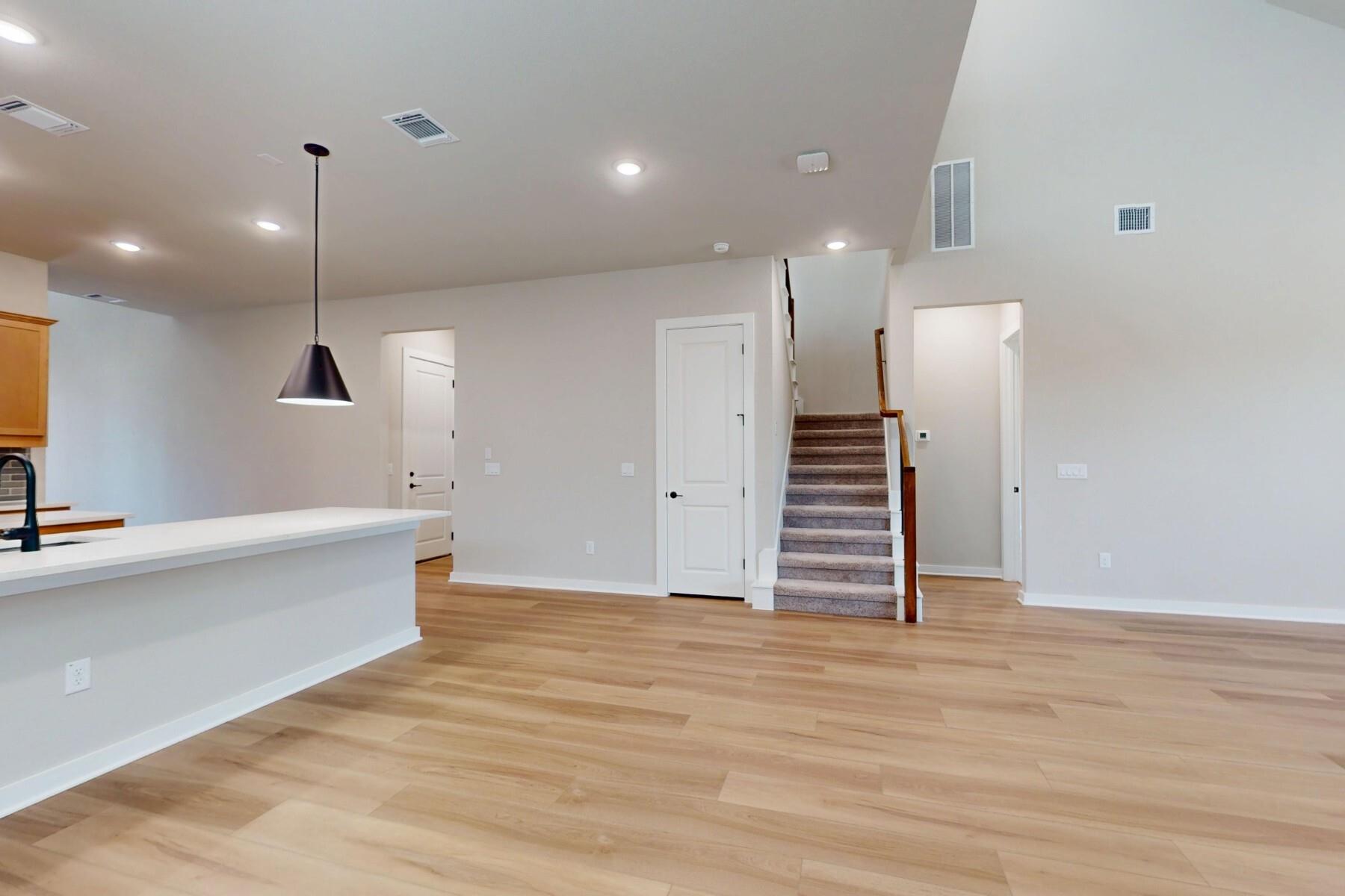 3928 Fulton Dr Property Photo 16