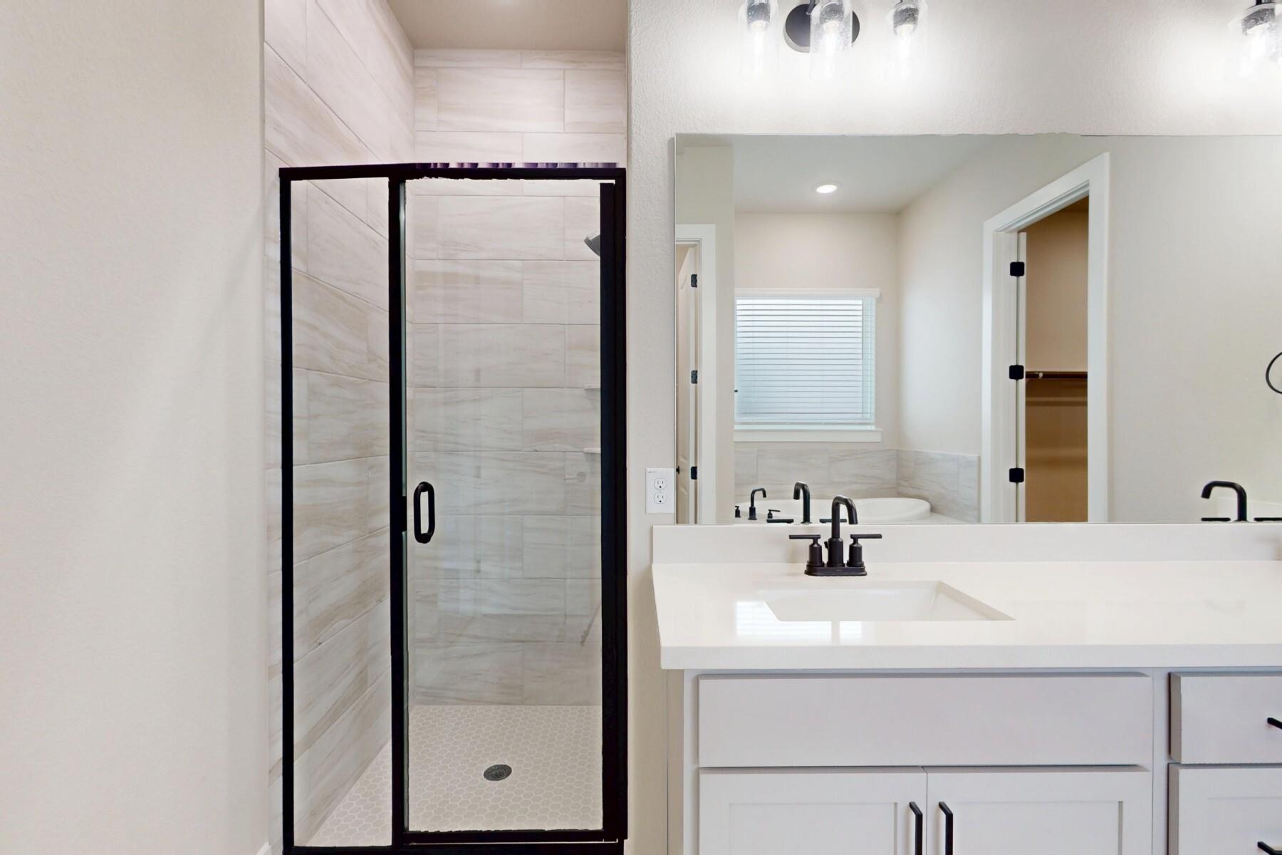 3928 Fulton Dr Property Photo 23