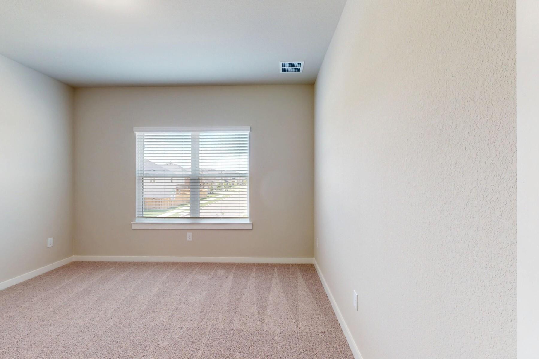 3928 Fulton Dr Property Photo 25