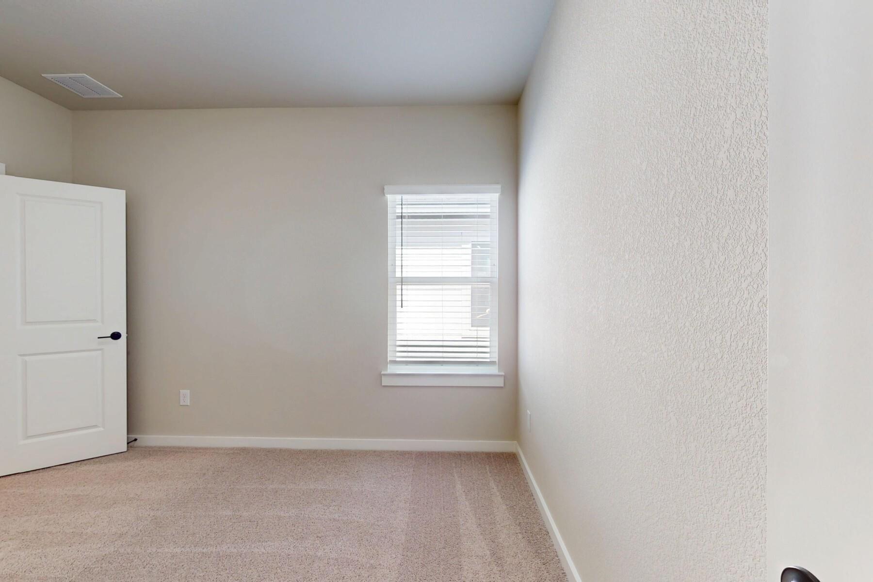 3928 Fulton Dr Property Photo 27