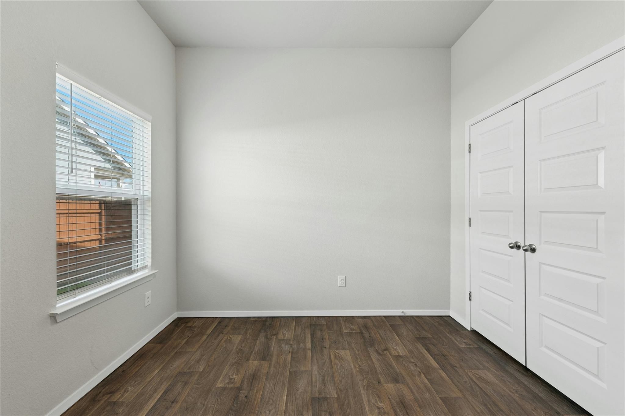 120 Lyndon Dr Property Photo 18