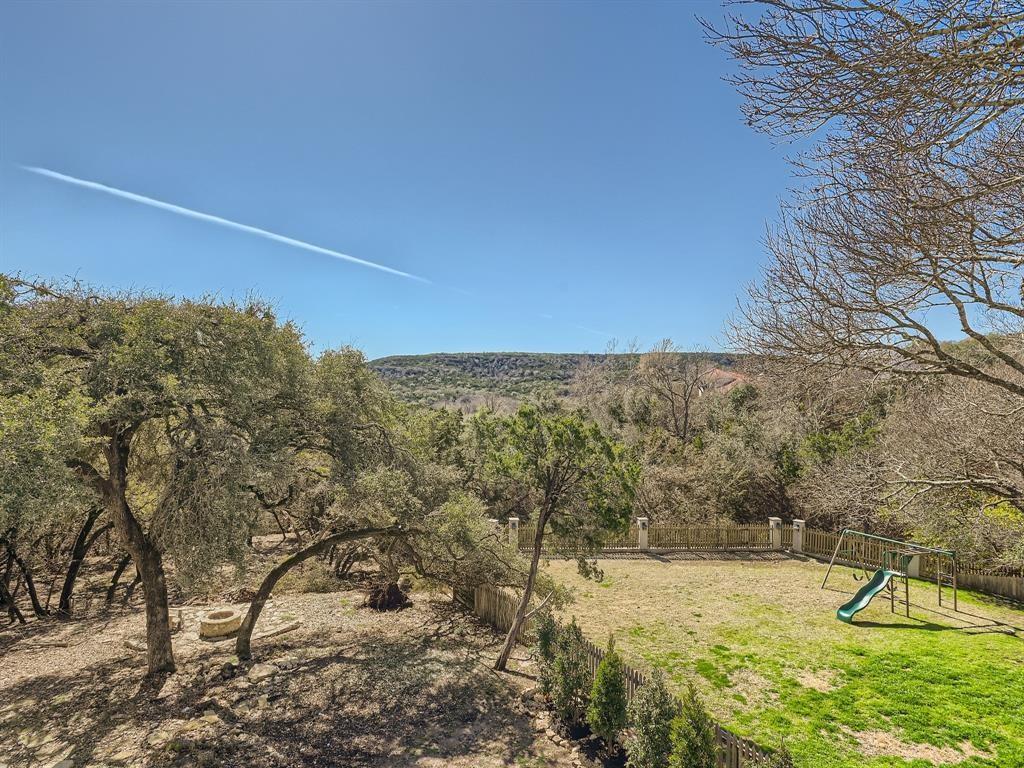 8915 Spicebrush Dr Property Photo 30