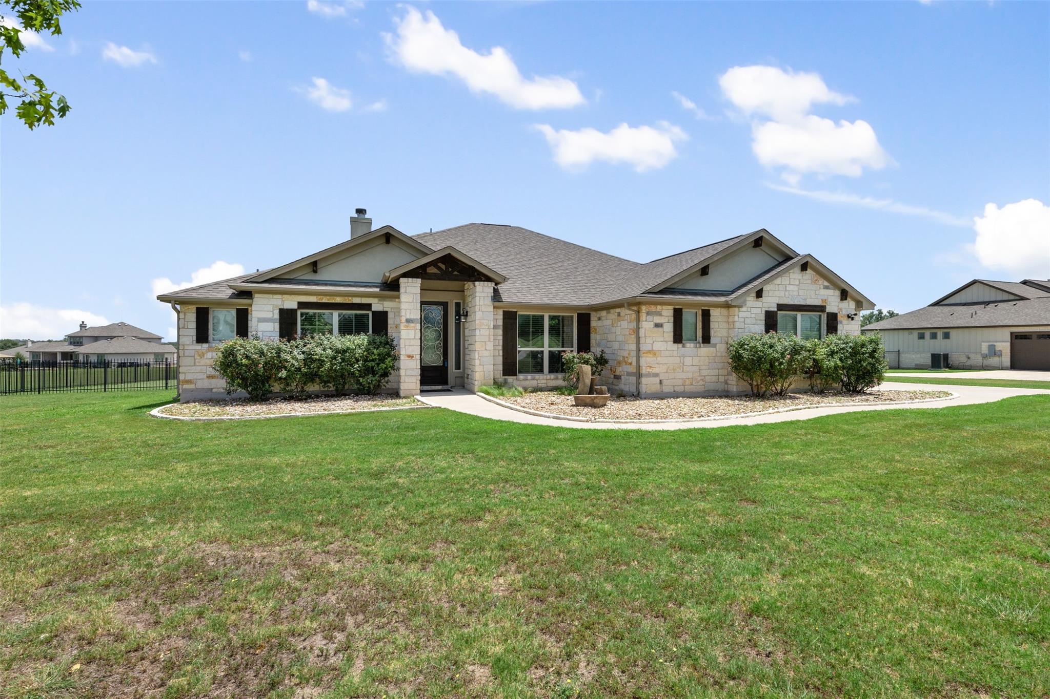 104 Claimjumper Property Photo 3