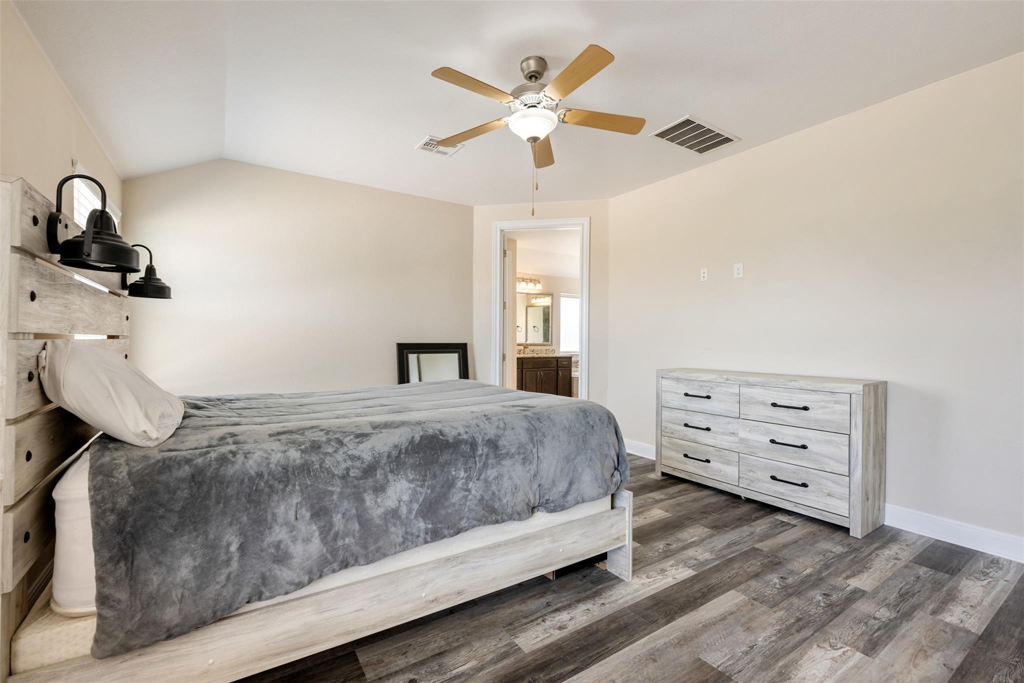 104 Claimjumper Property Photo 27