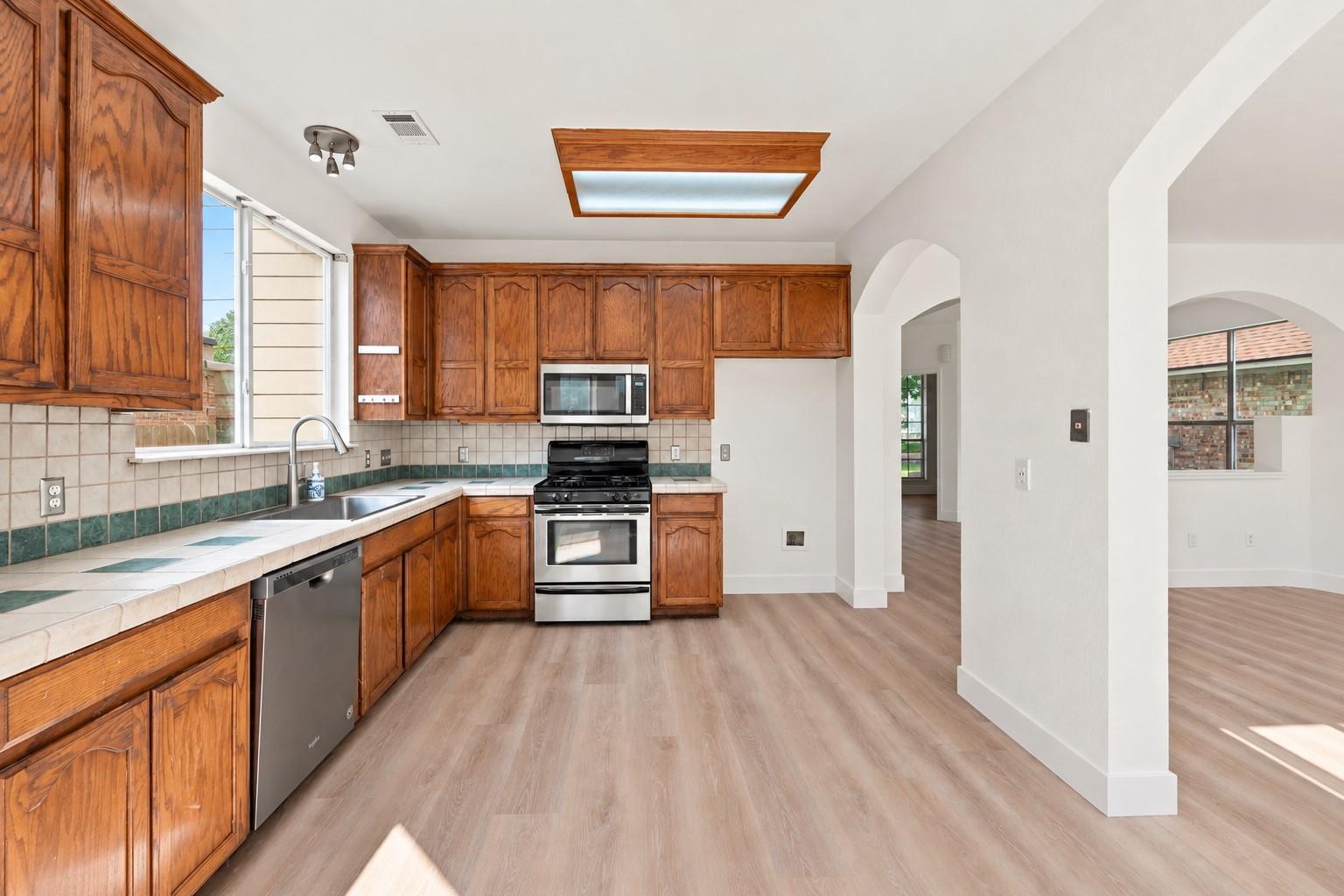 1905 White Oak Loop Property Photo 14