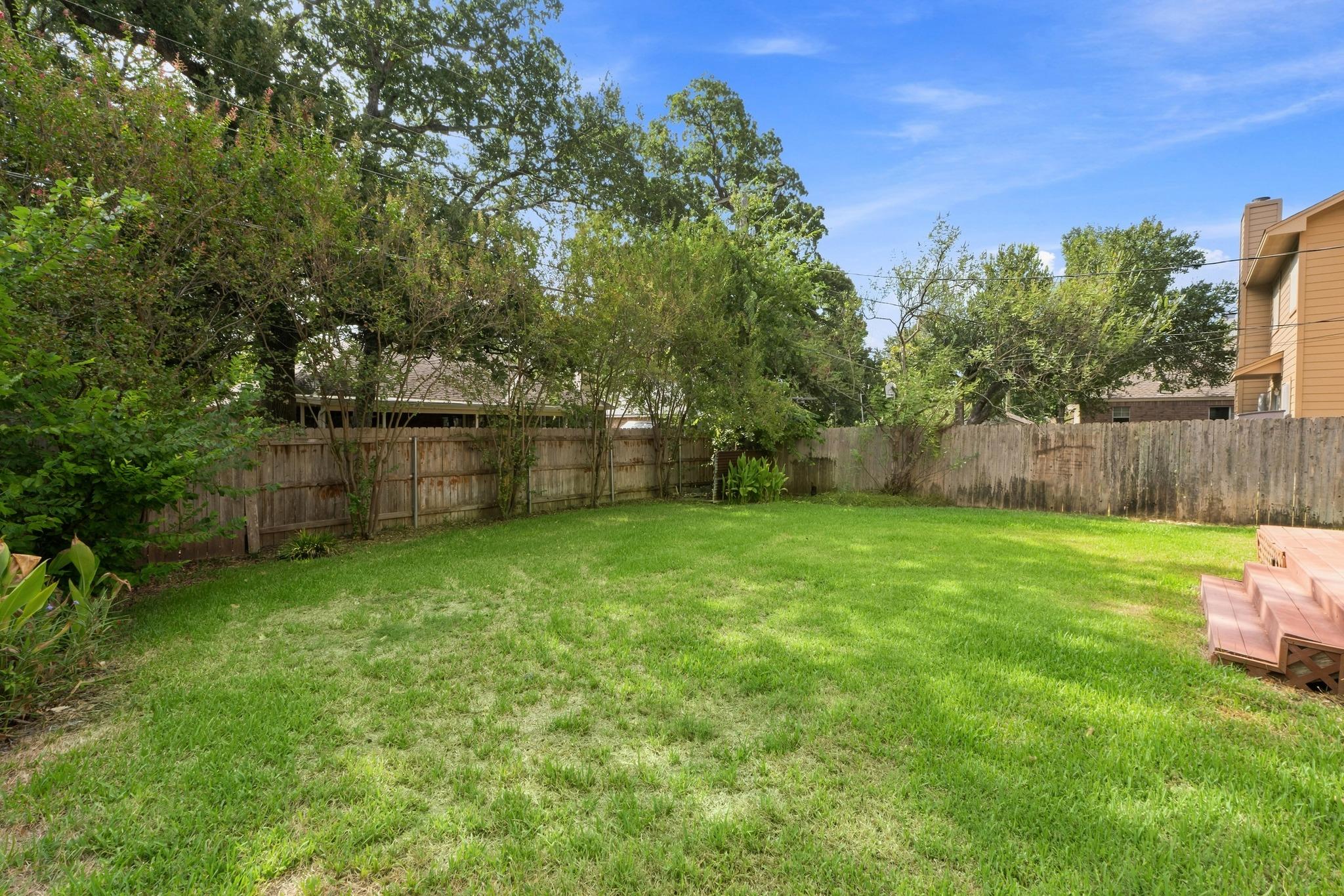 1905 White Oak Loop Property Photo 29