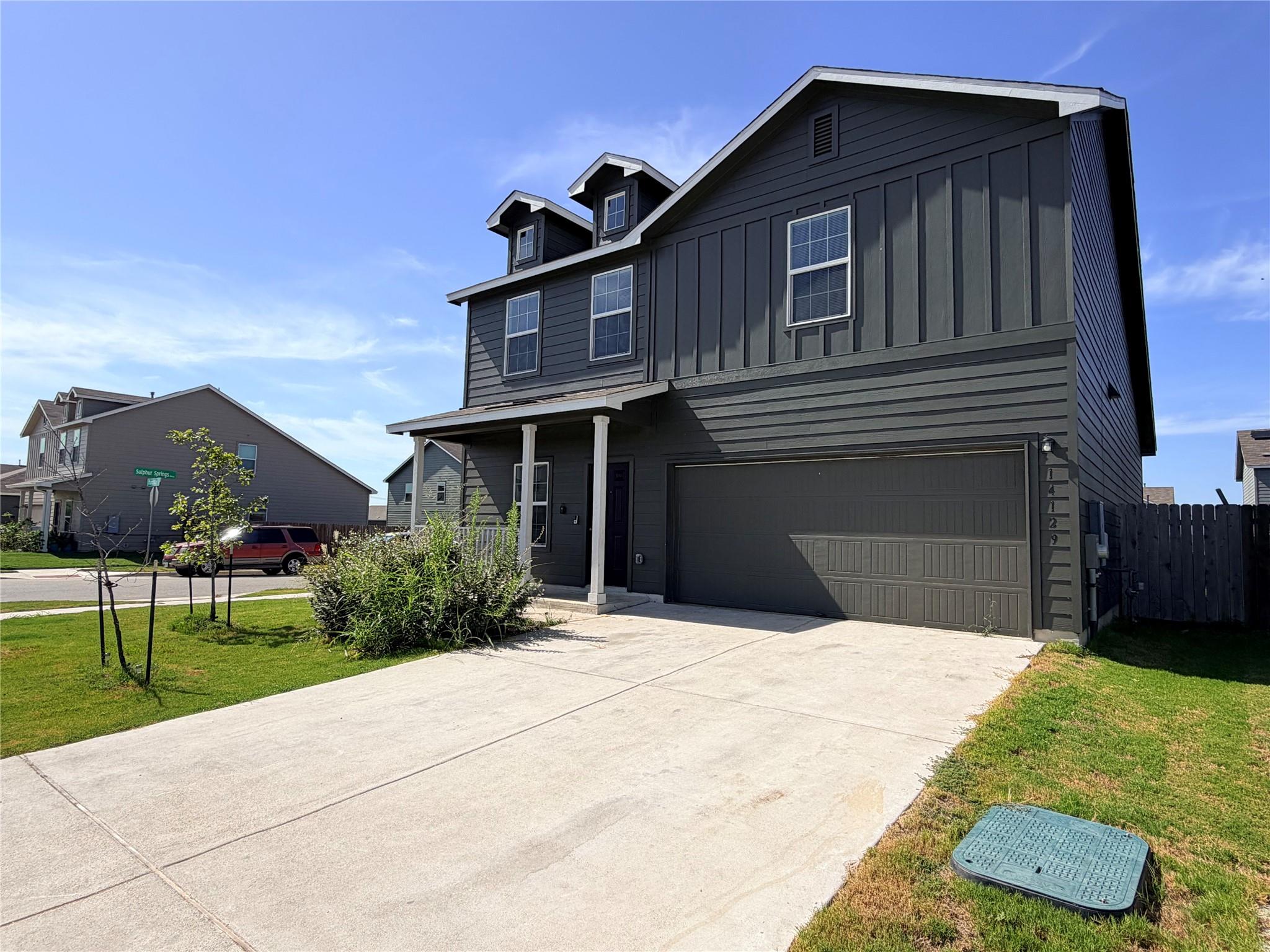 14129 Tordillo Dr Property Photo 3