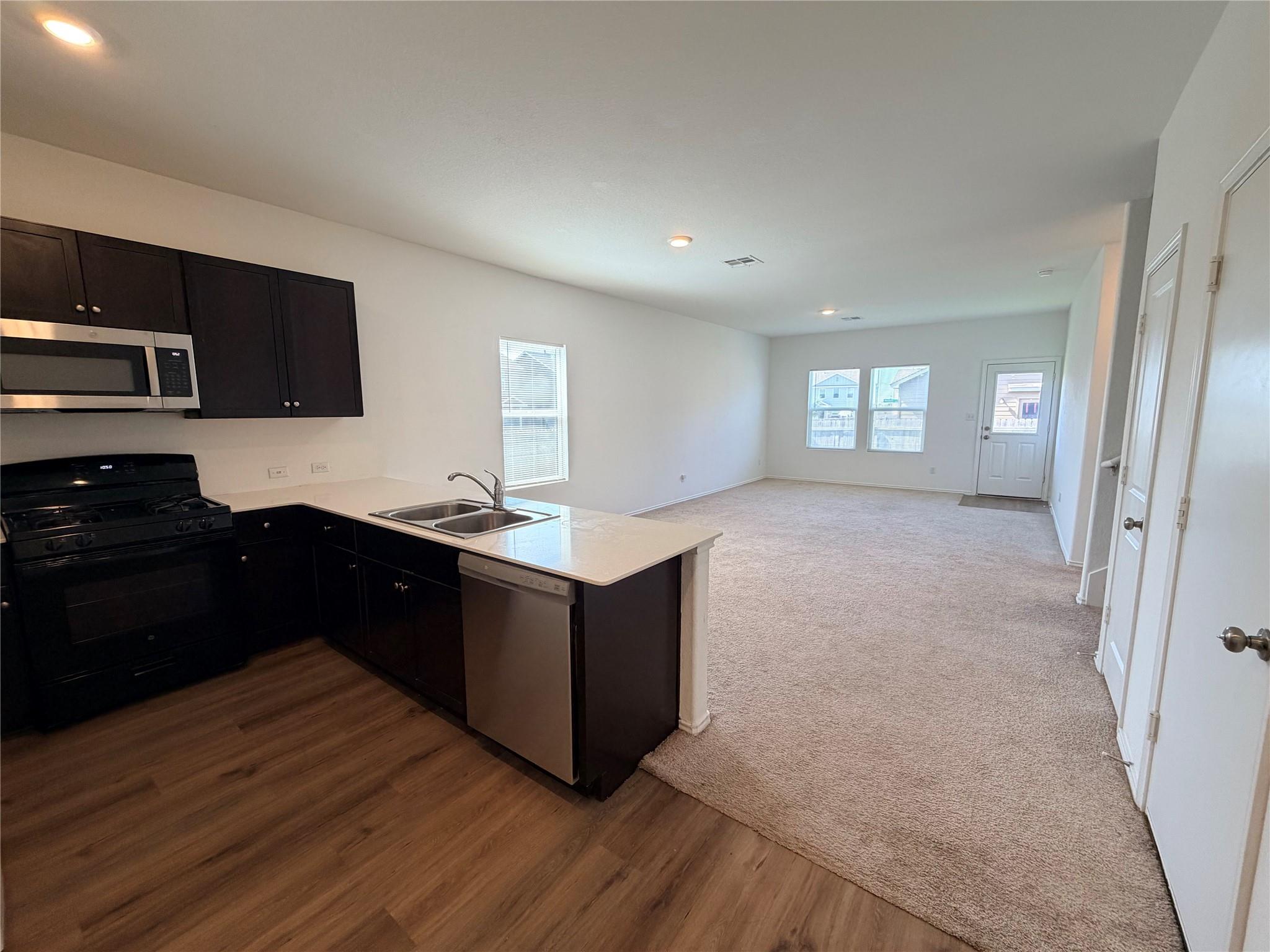 14129 Tordillo Dr Property Photo 4