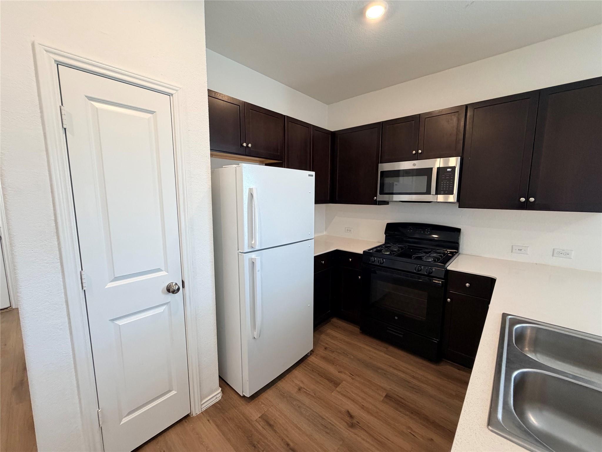 14129 Tordillo Dr Property Photo 5