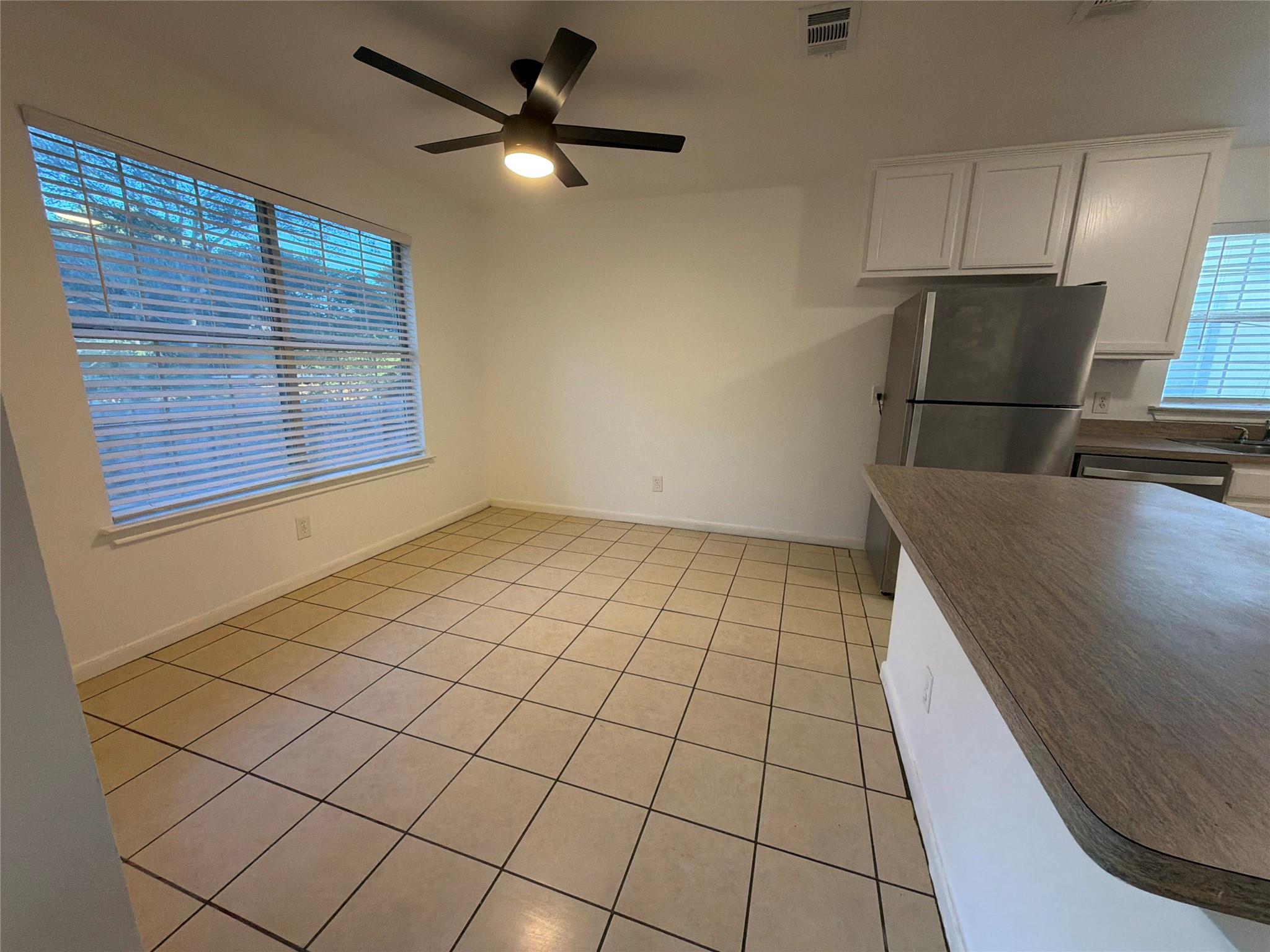 103 N Mockingbird Cir Property Photo 5