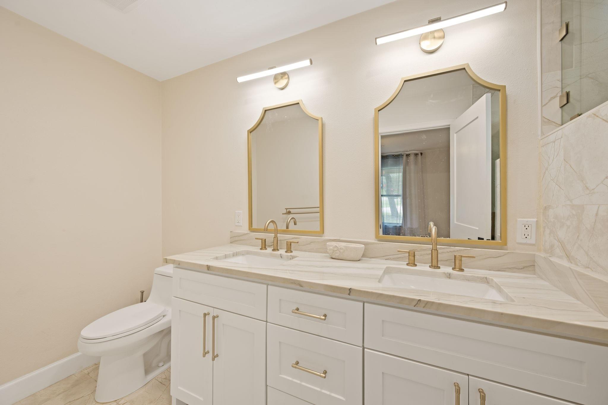 210 Waxwing Dr Property Photo 20
