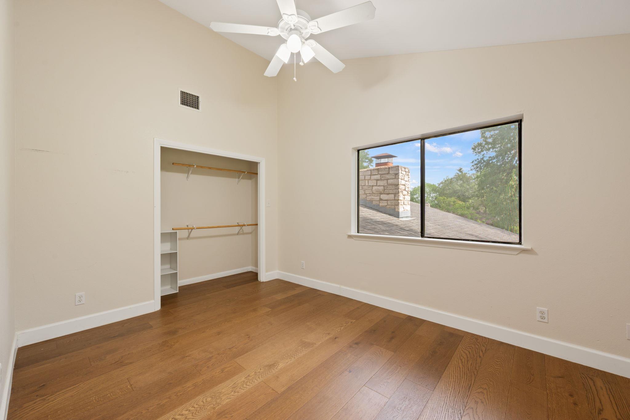 210 Waxwing Dr Property Photo 29