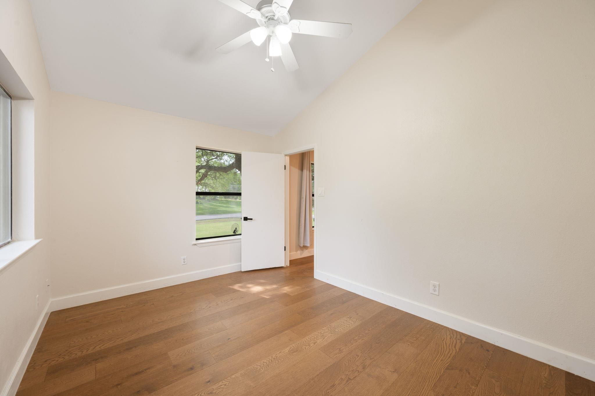 210 Waxwing Dr Property Photo 30
