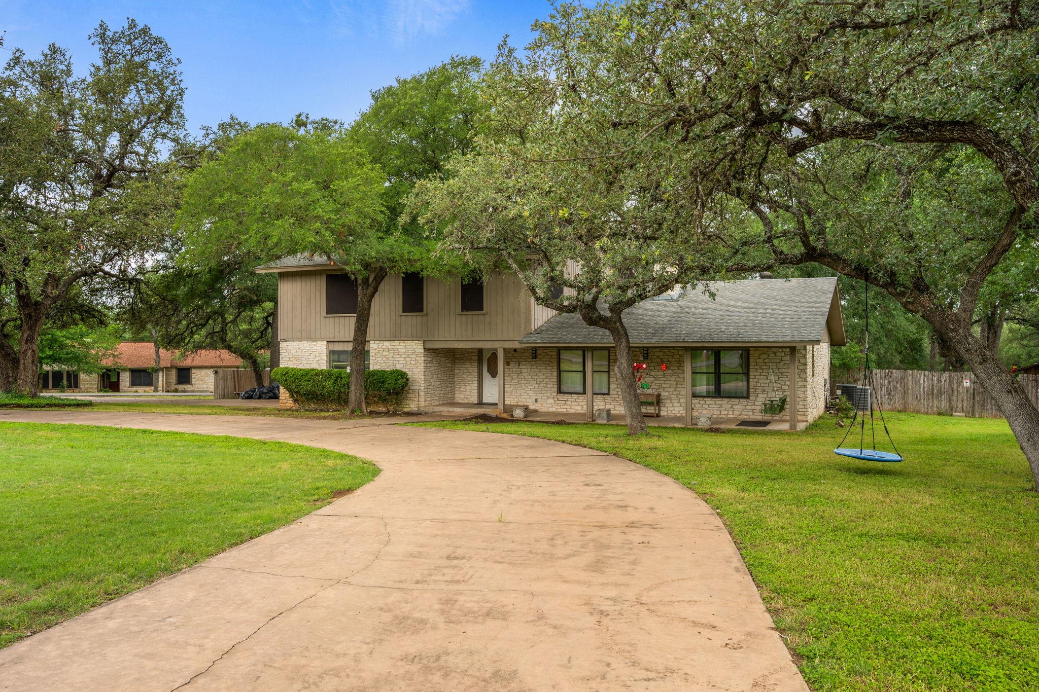 210 Waxwing Dr Property Photo 31