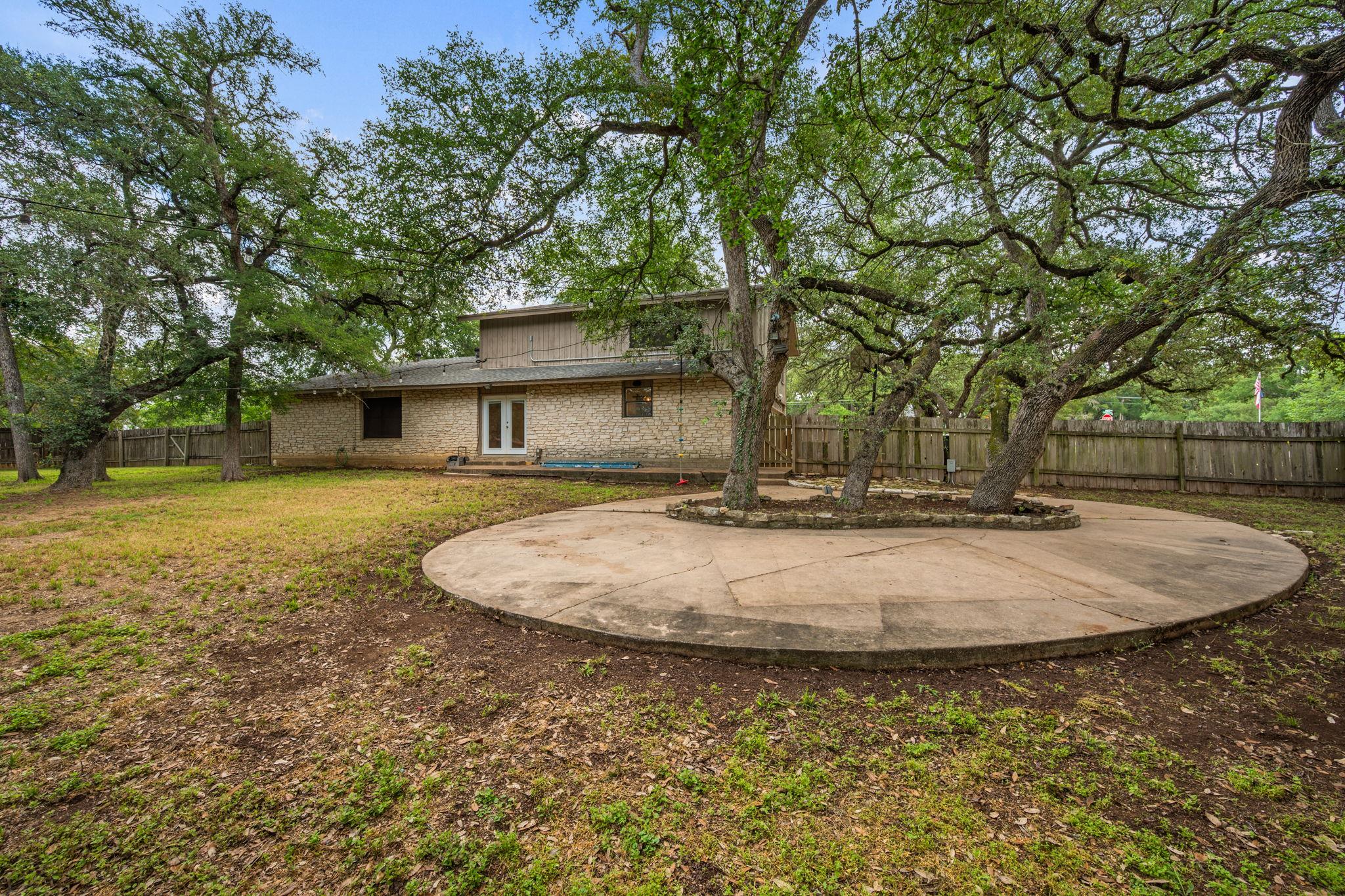 210 Waxwing Dr Property Photo 32