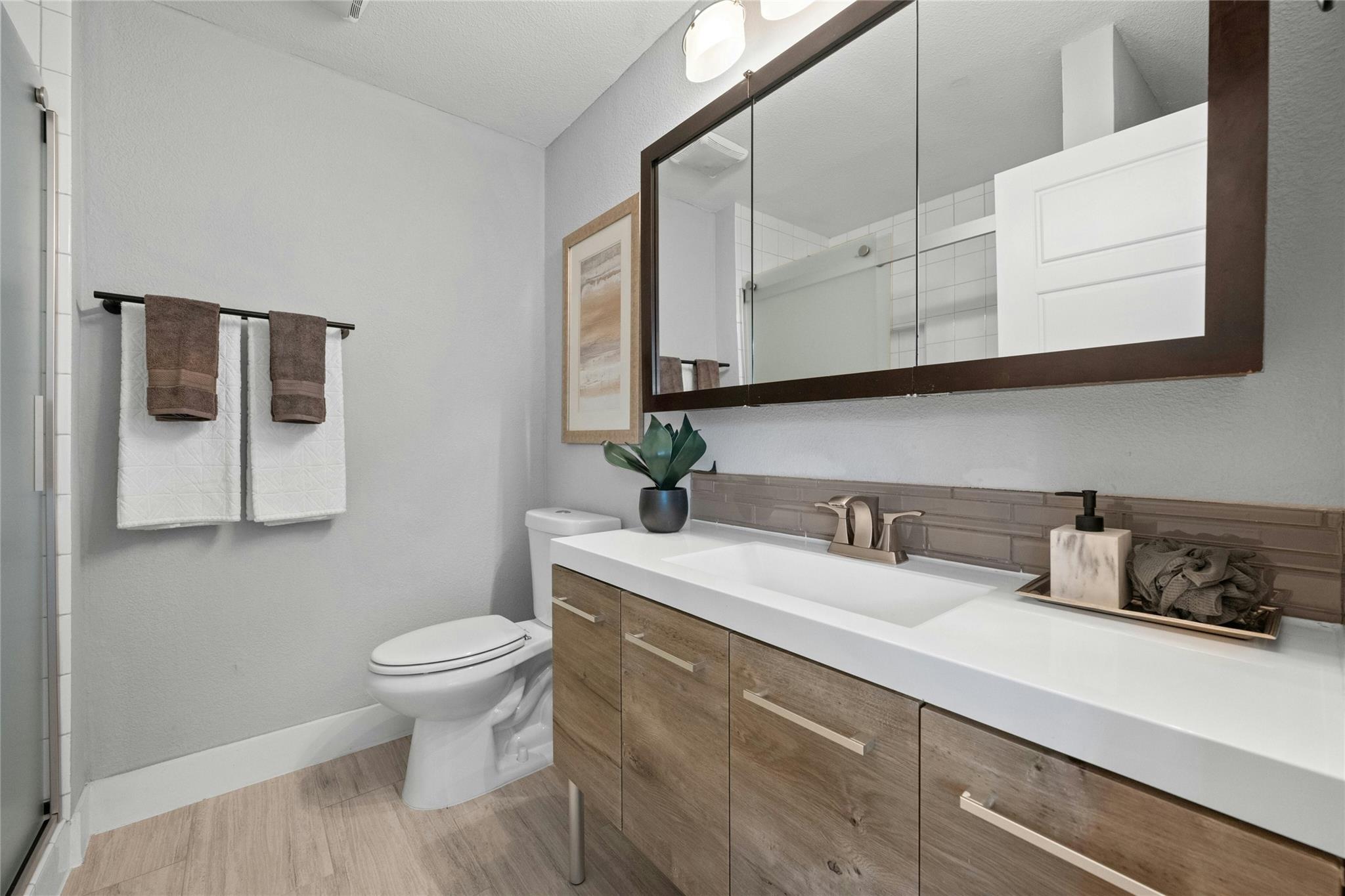 6503 Bridgewater Cv Property Photo 17
