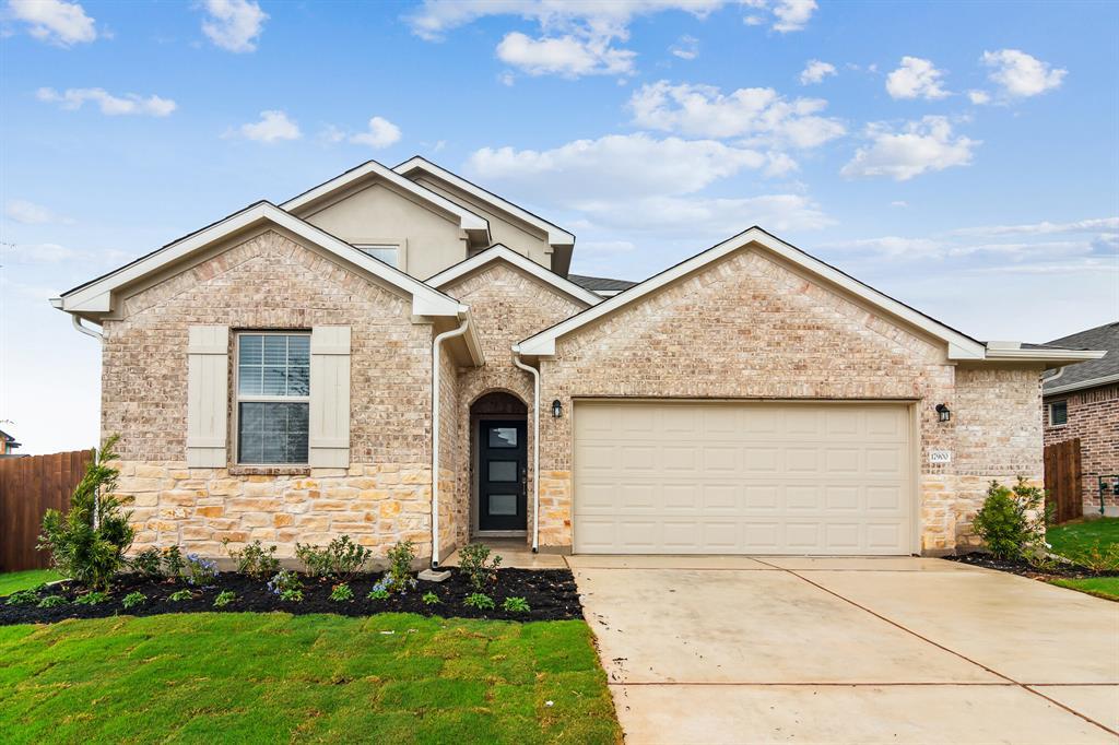 17900 Trieste Dr Property Photo 15