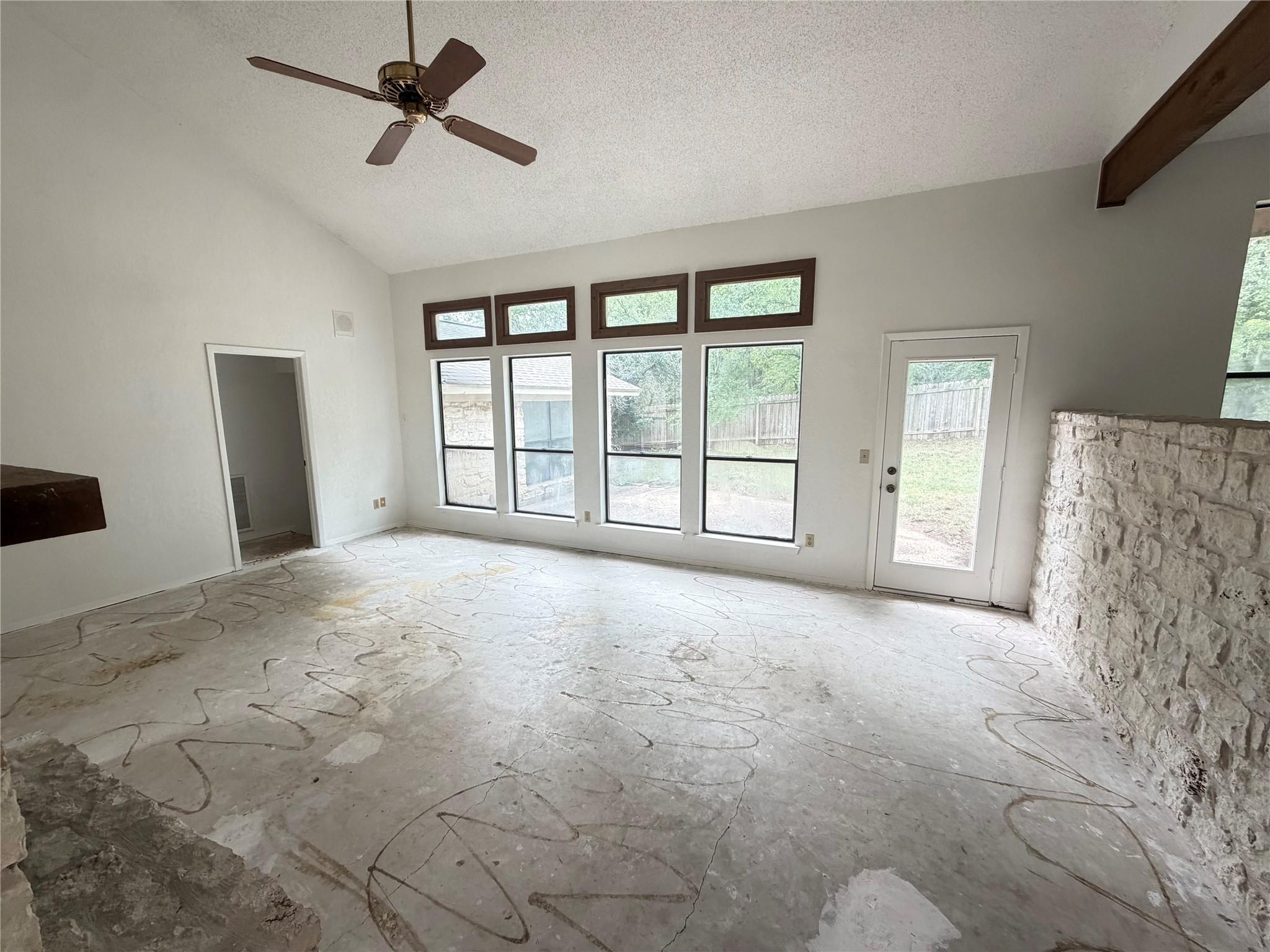 7509 Hart Ln Property Photo 6
